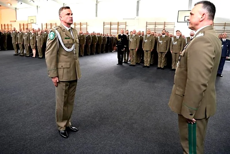 Jaki stopień po studiach wojskowych i co dzięki niemu możesz osiągnąć